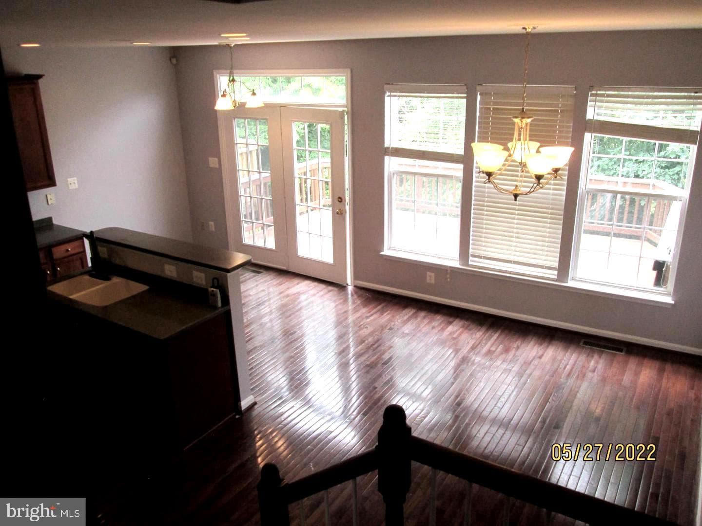 8570 Wyngate Manor Court photo 9