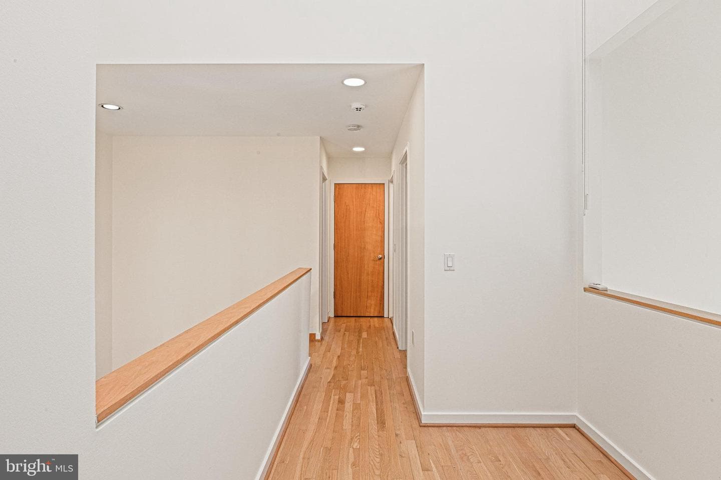 11591 Lake Newport Road photo 37