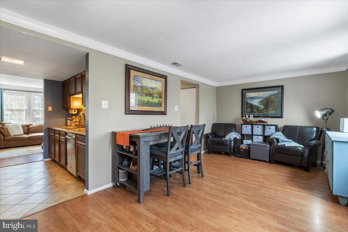 1581 Stowe Court photo 17