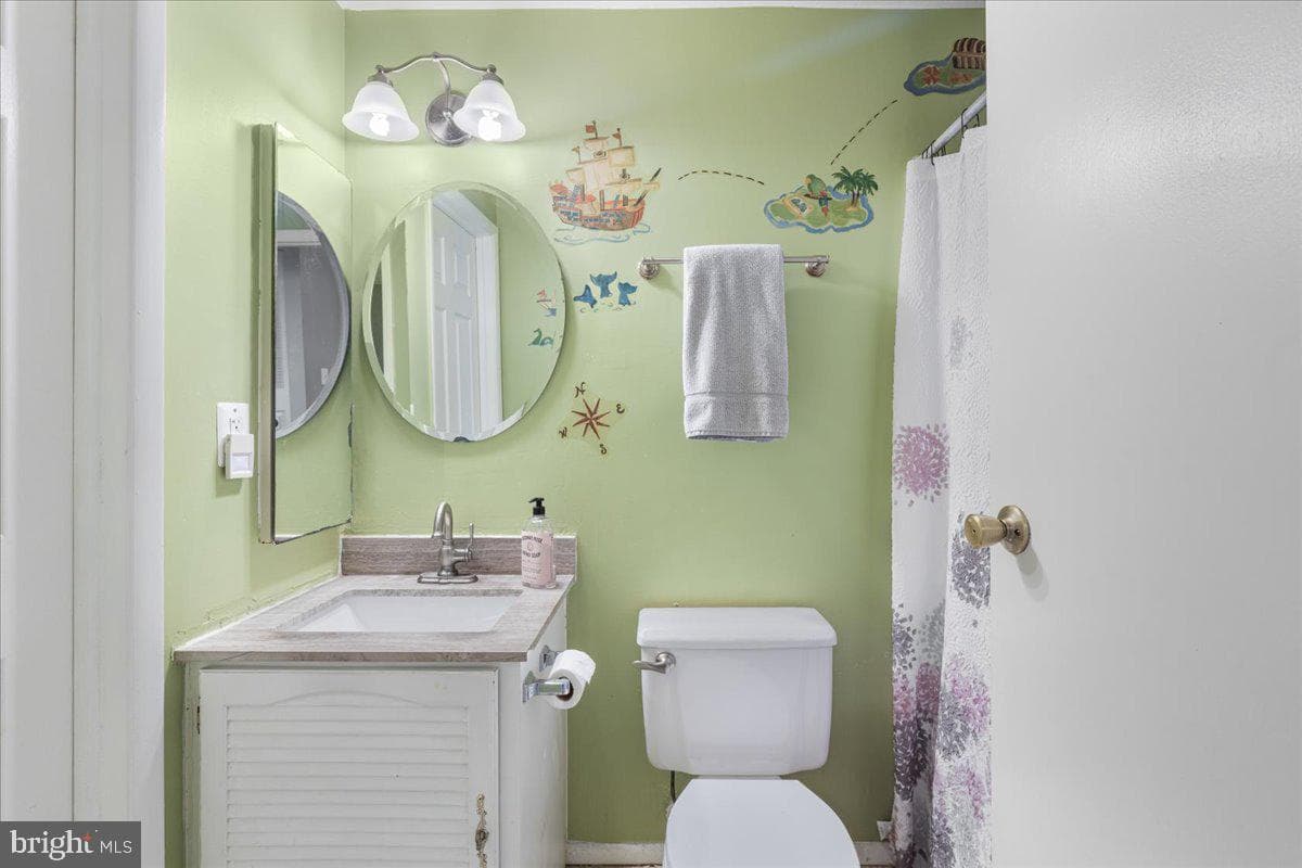 1581 Stowe Court photo 26