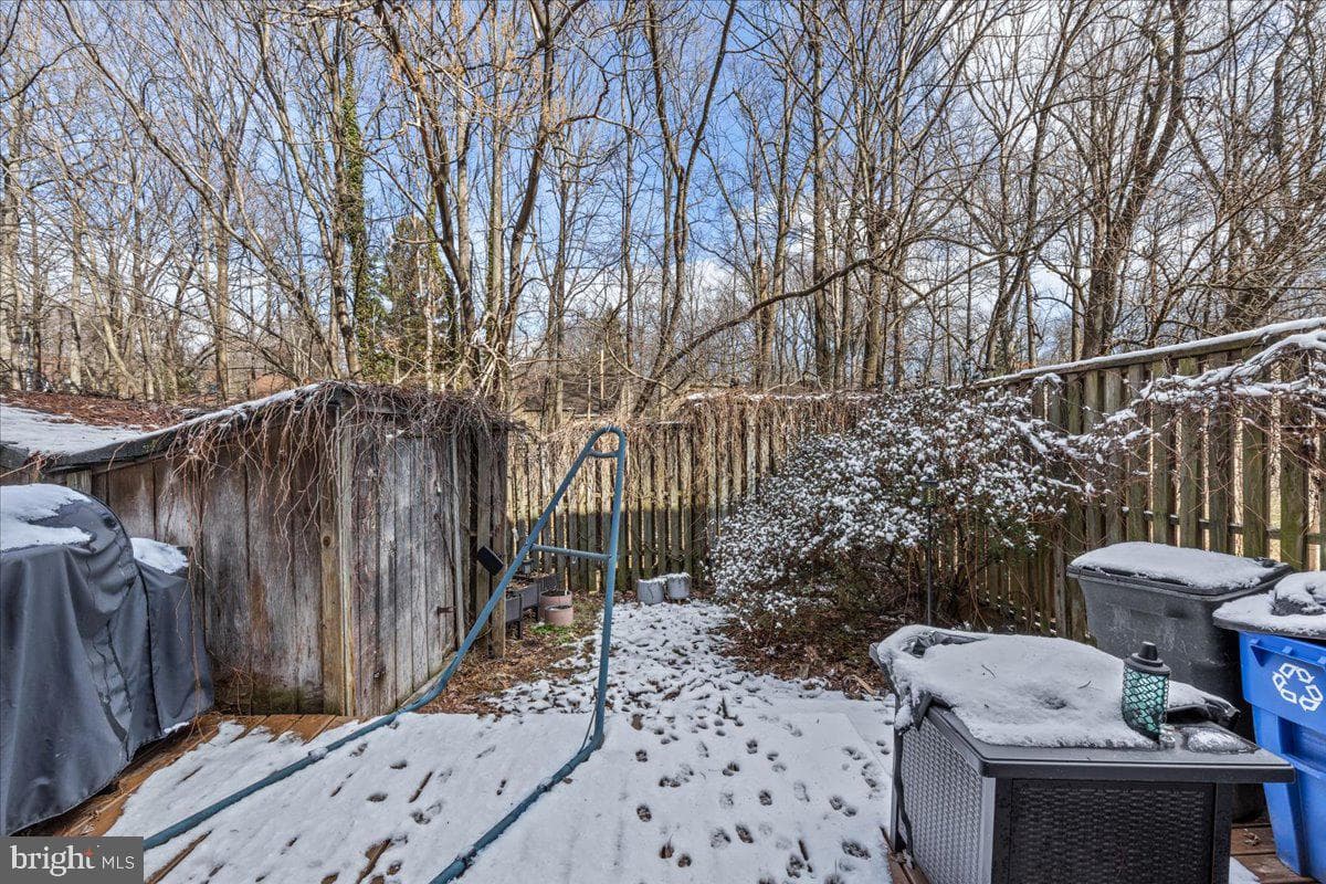 1581 Stowe Court photo 32