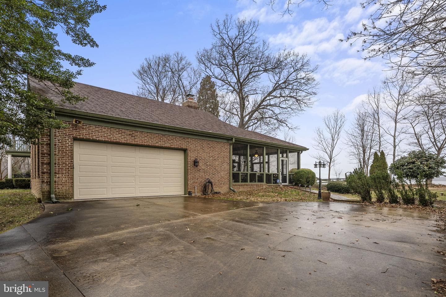 5700 Hallowing Drive photo 16