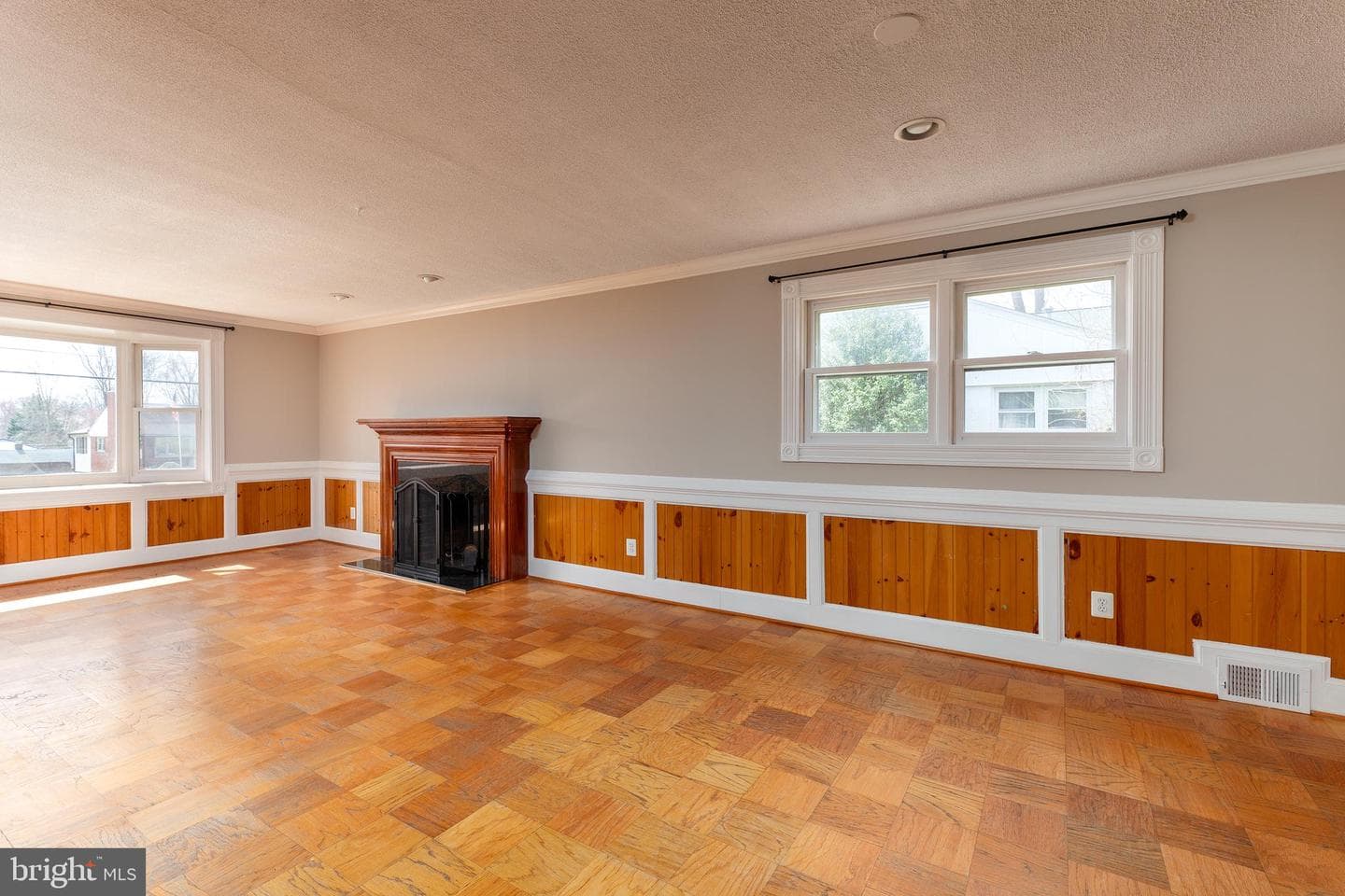 7512 Inzer Street photo 8