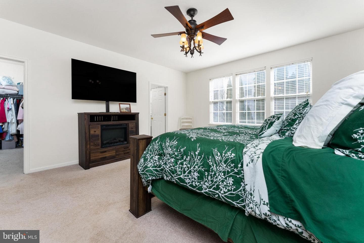8355 Middle Ruddings Drive photo 22