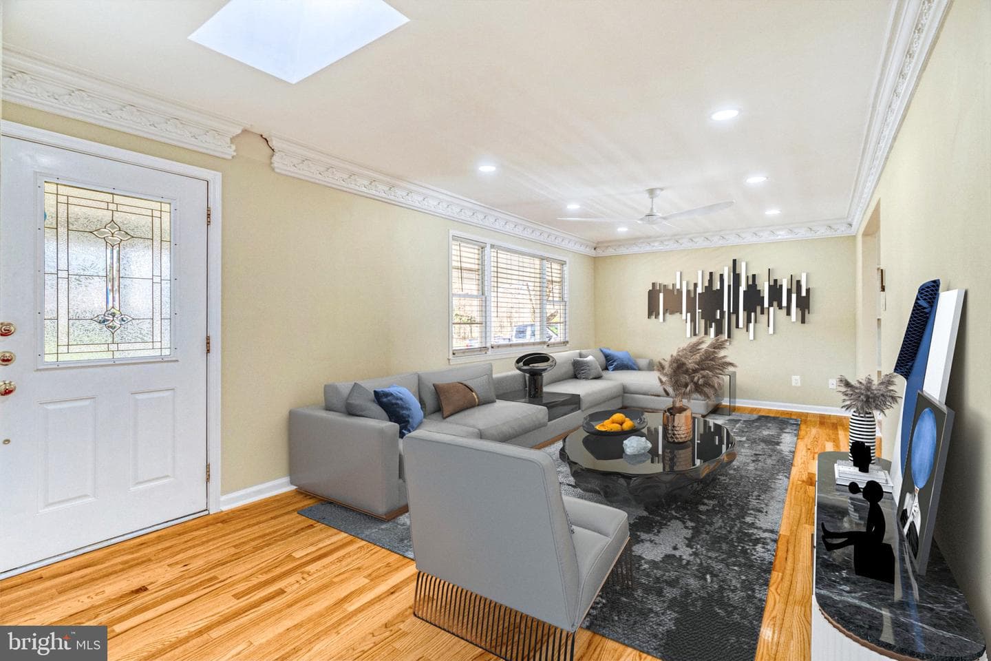 4796 Tapestry Drive photo 3