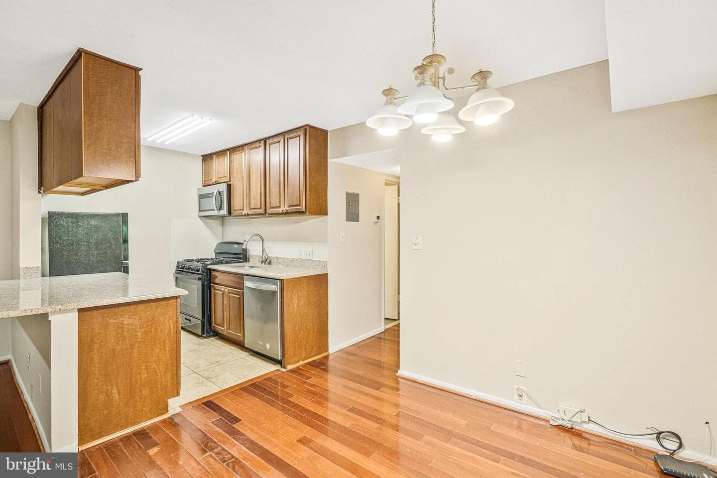 4305 Americana Drive #102 photo 11