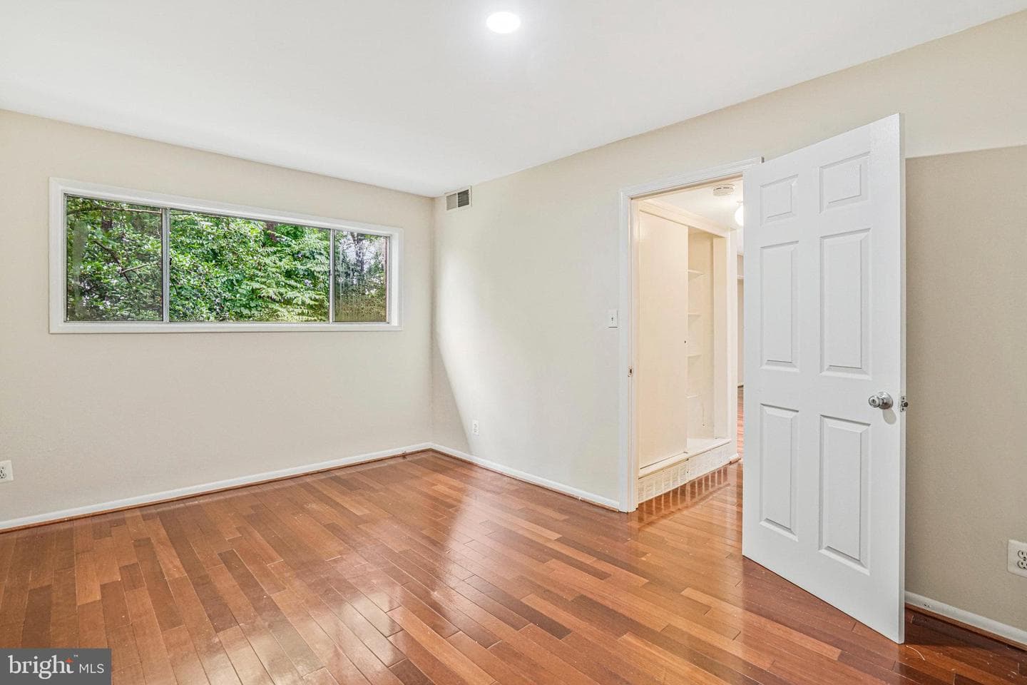 4305 Americana Drive #102 photo 21