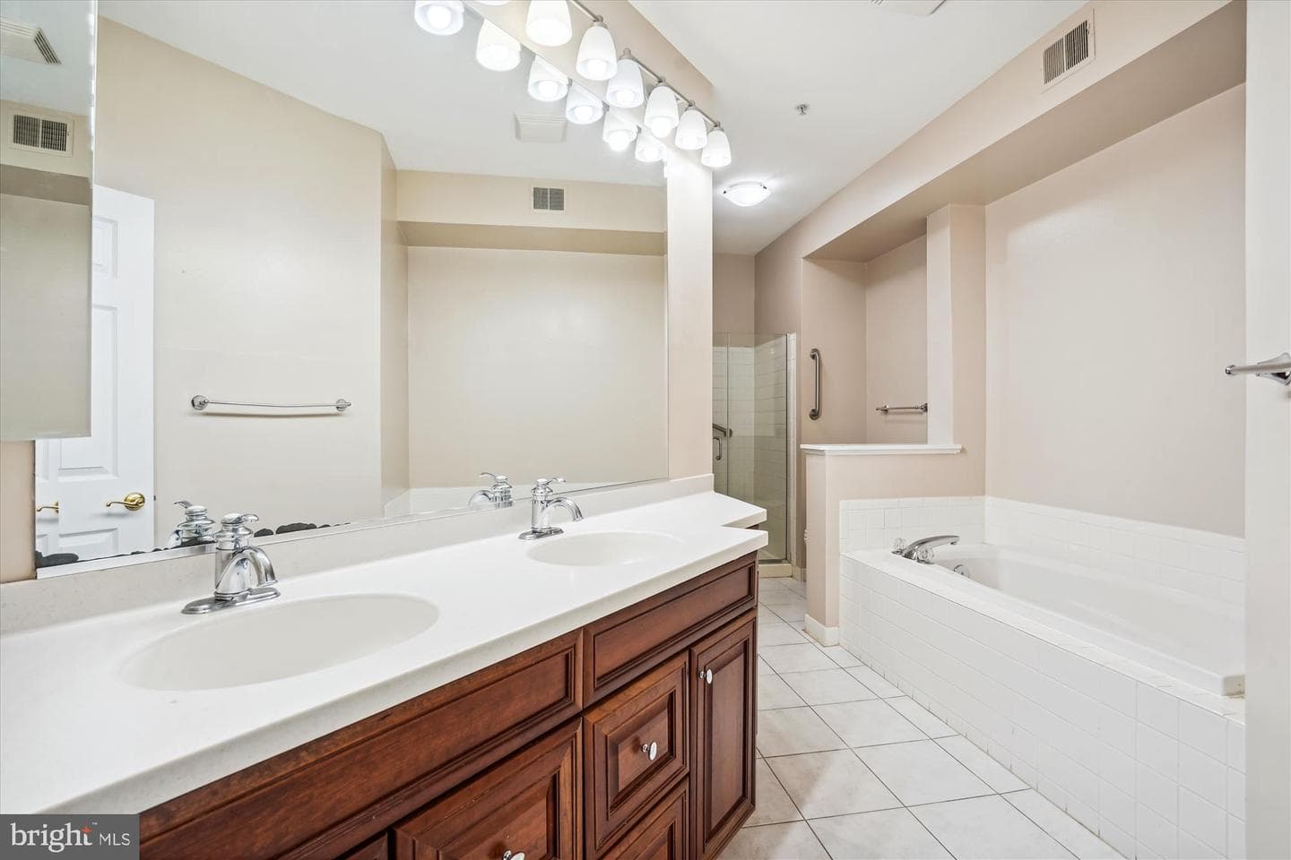 7029 Haycock Road #409 photo 20
