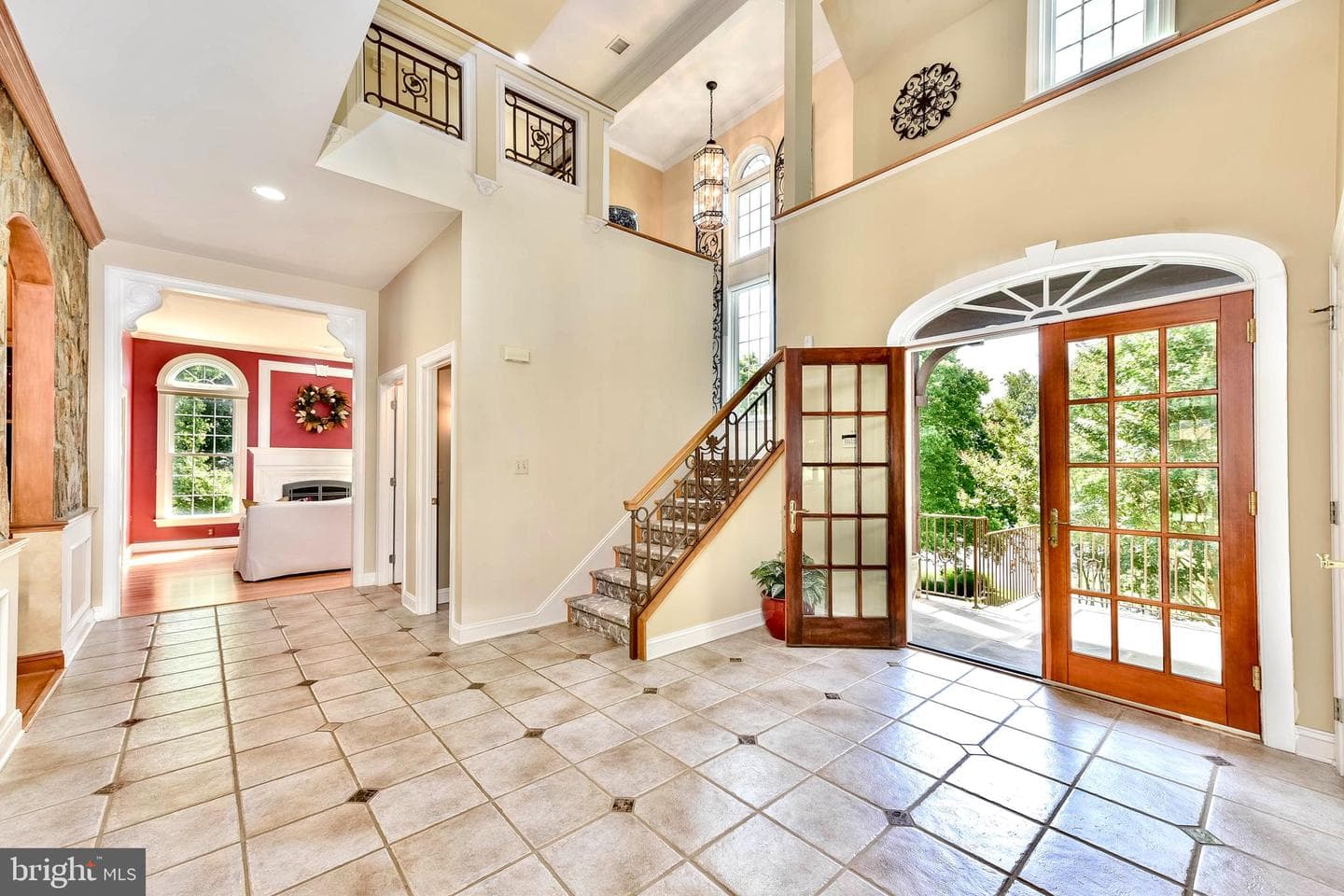 1404 Wynhurst Lane photo 17