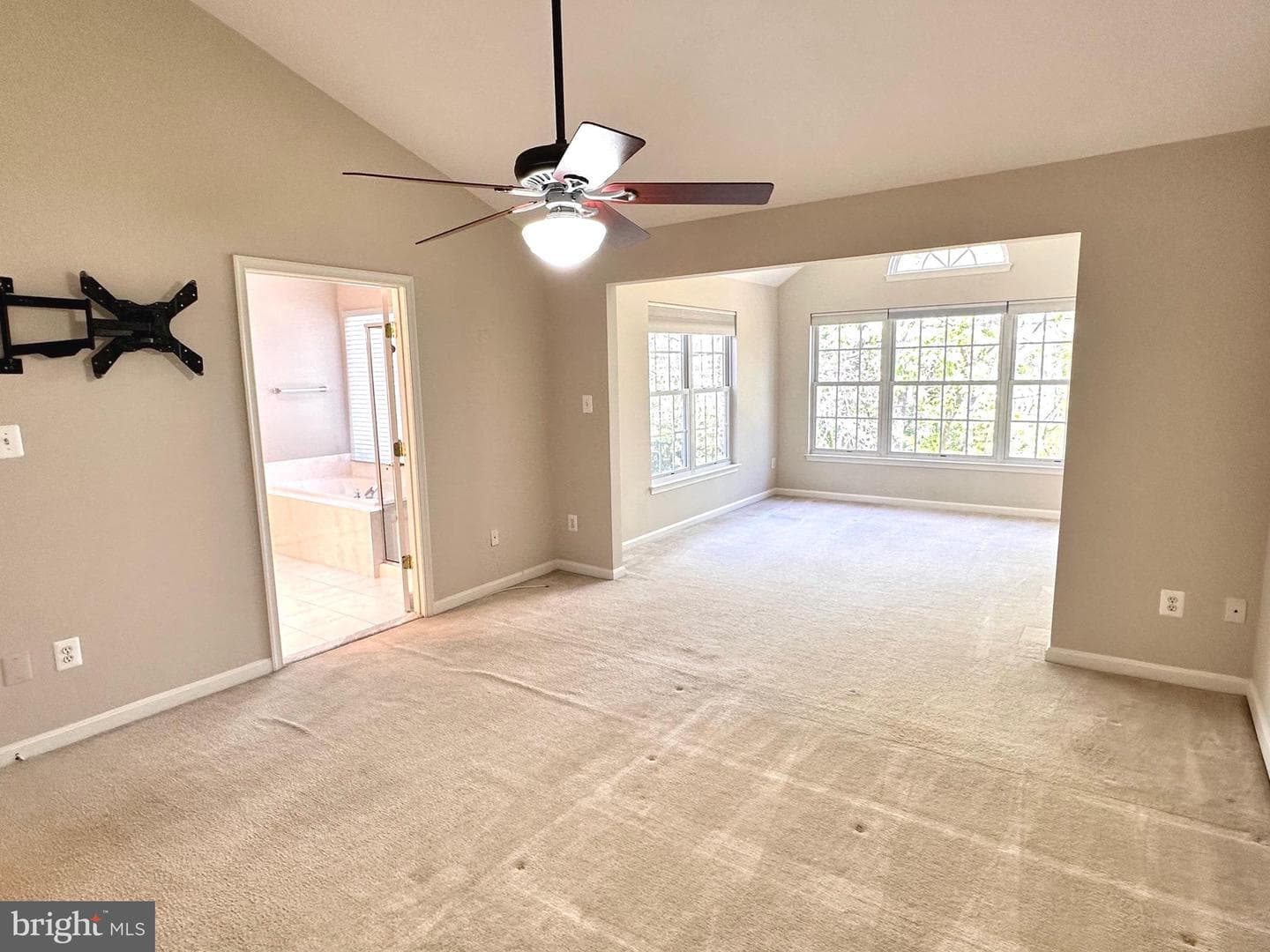 5644 Governors Pond Circle photo 10