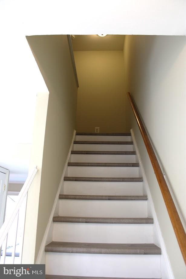 1121 Whitewater Place photo 13
