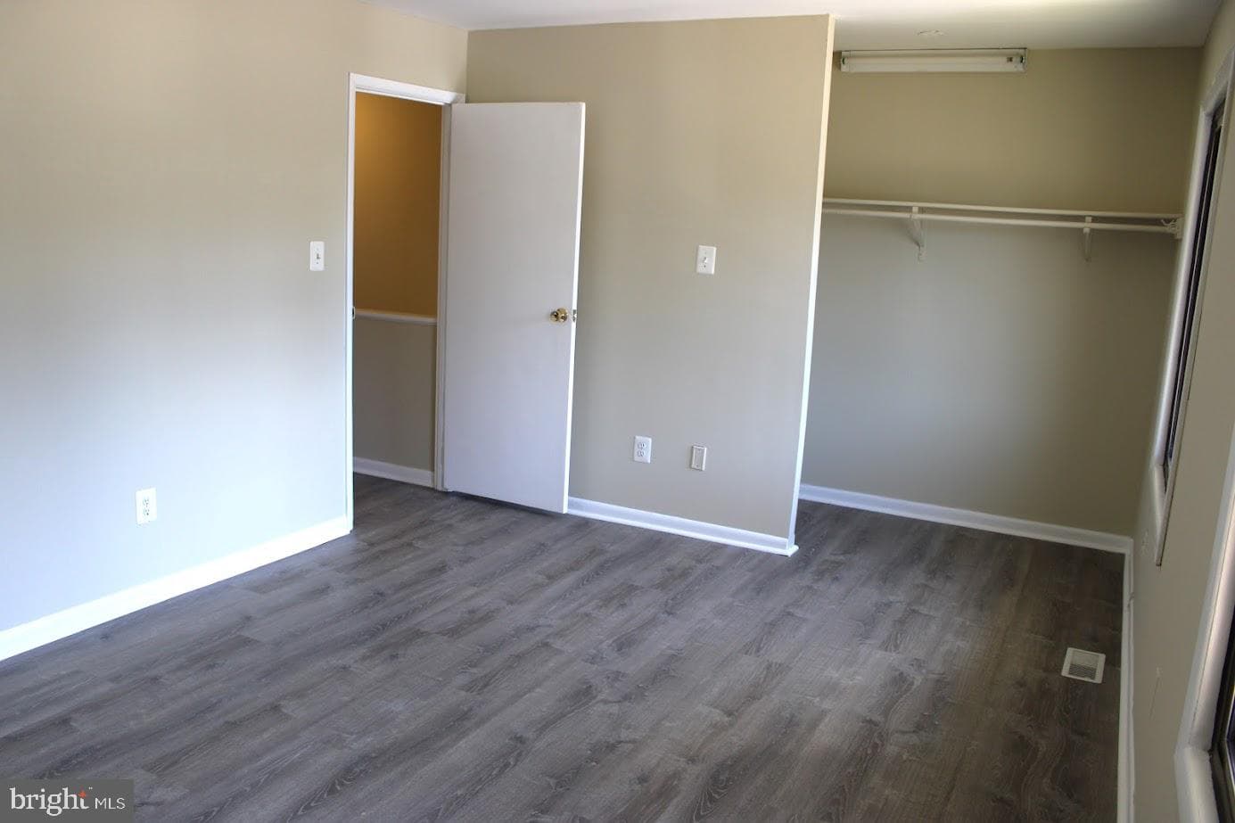 1121 Whitewater Place photo 15