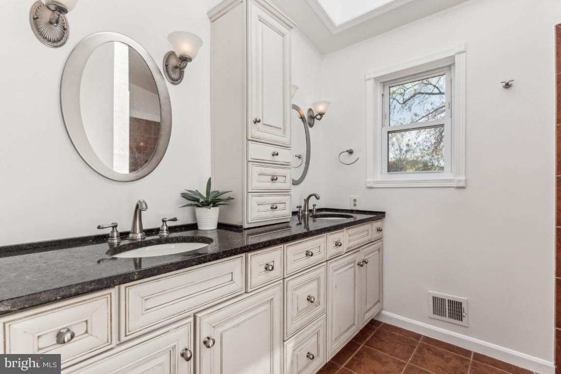 10505 Wickens Road photo 31