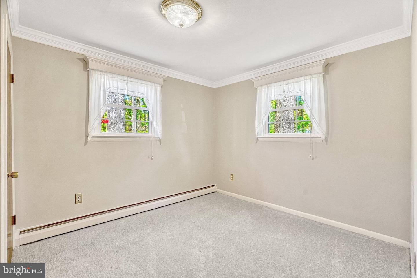 2530 Roswell Court photo 21