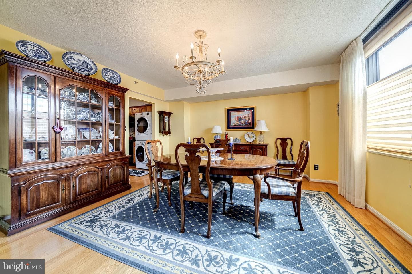 3713 S George Mason Drive #1005 photo 12
