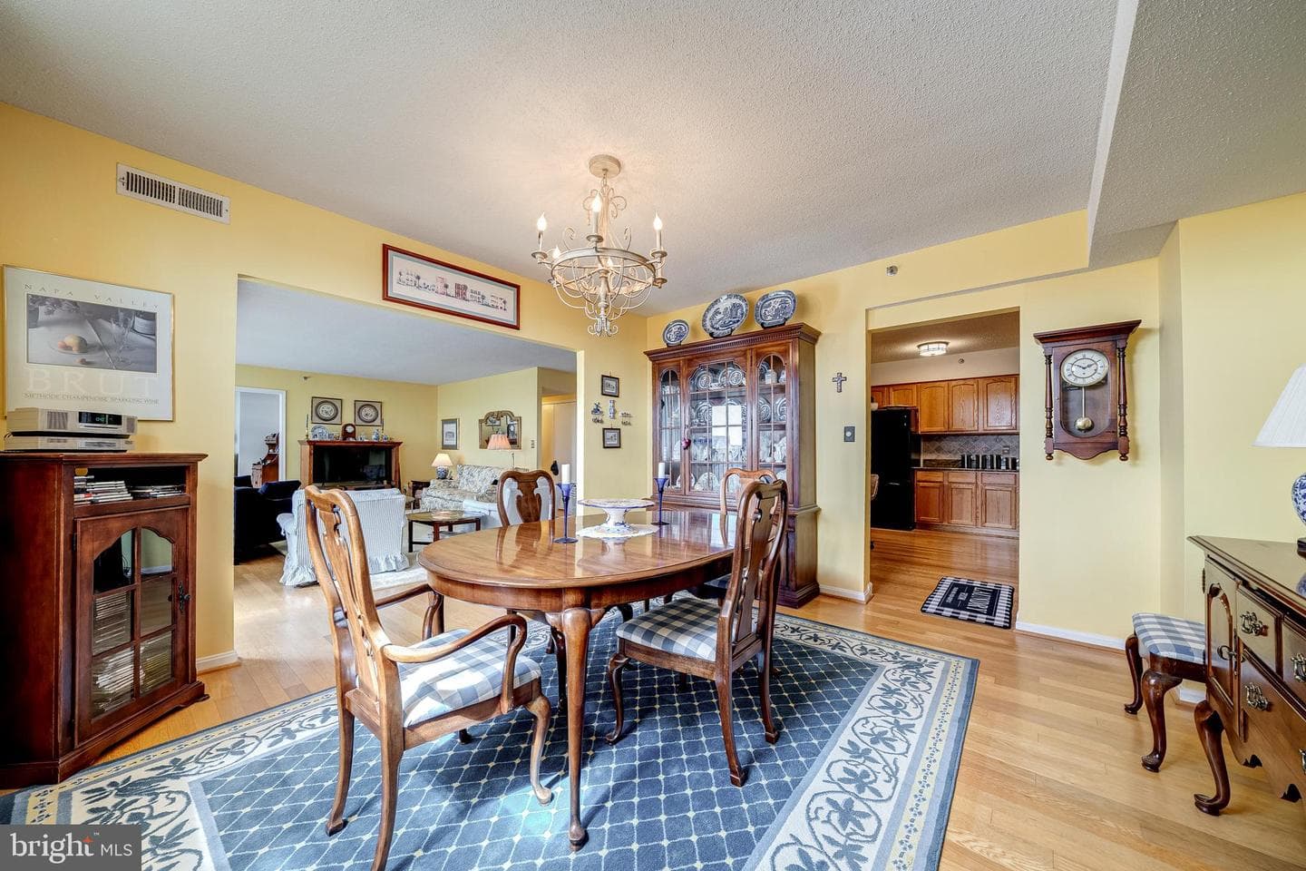 3713 S George Mason Drive #1005 photo 14
