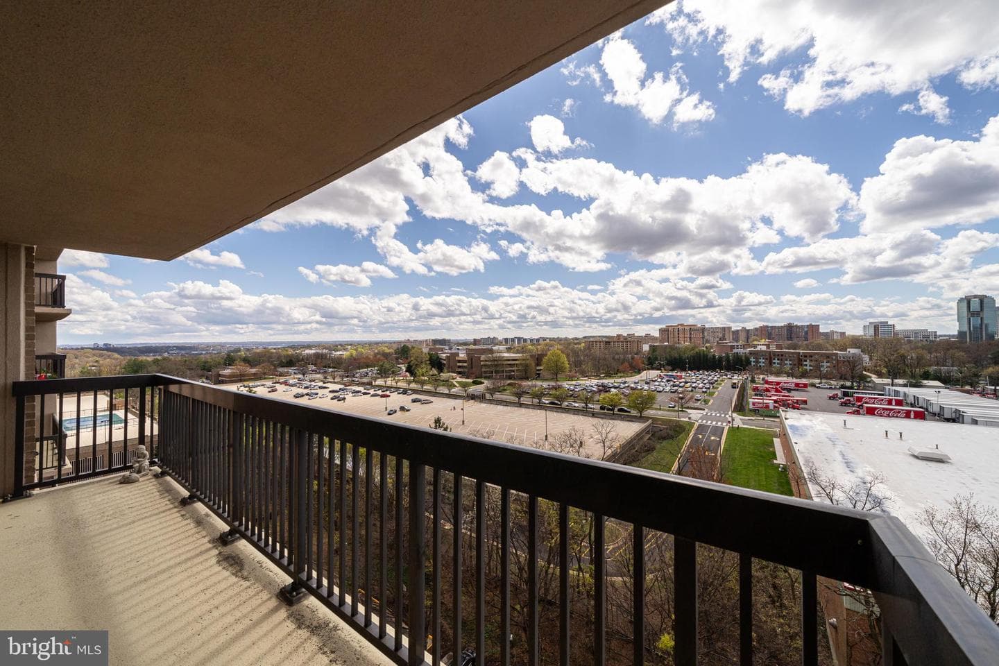 3713 S George Mason Drive #1005 photo 27