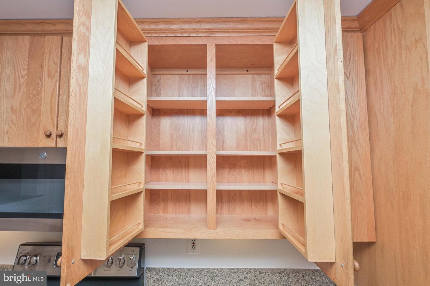 644 Walker Road photo 21