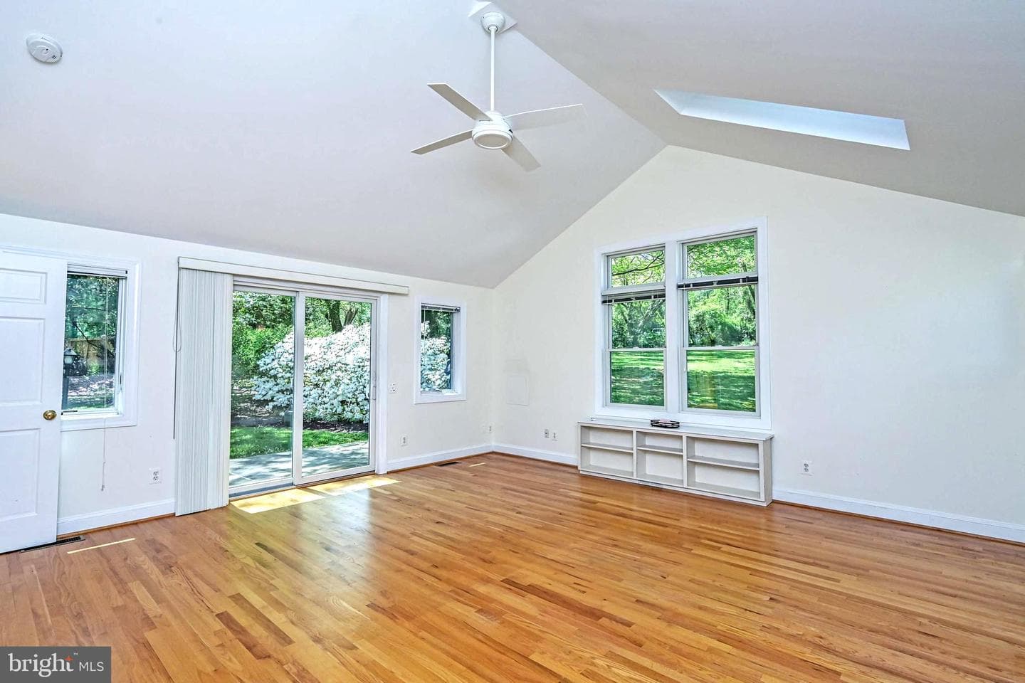 644 Walker Road photo 36