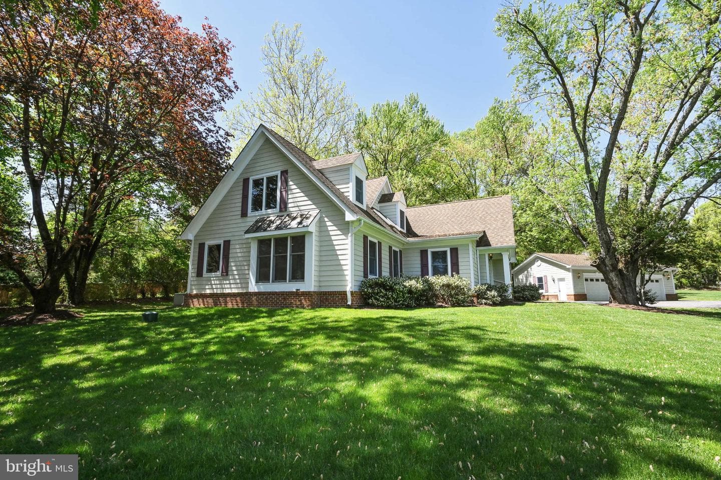 644 Walker Road photo 4