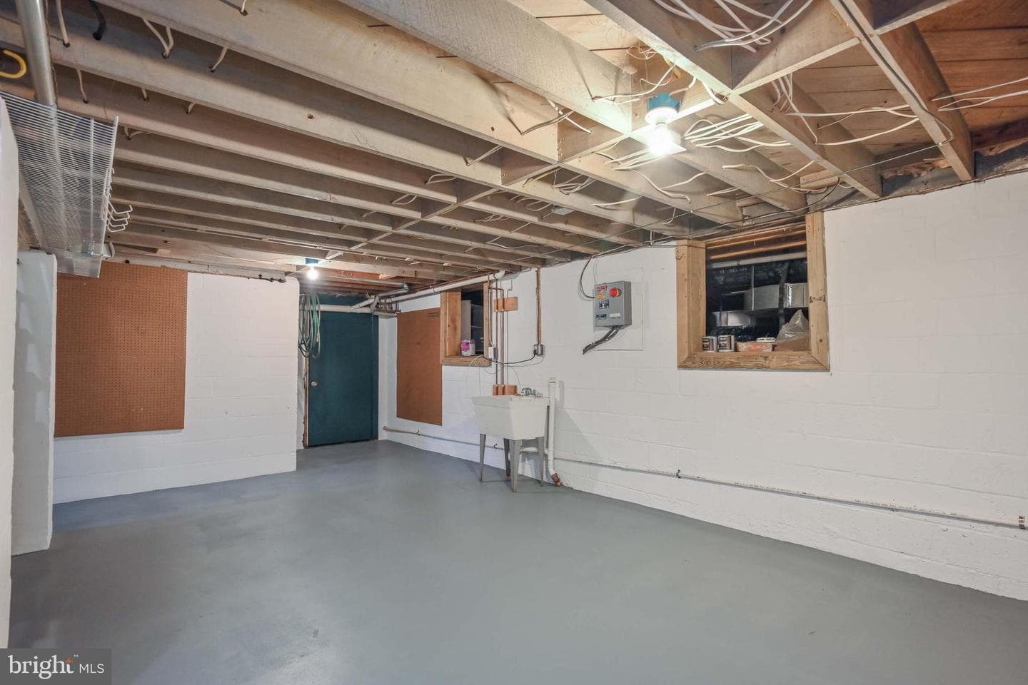 644 Walker Road photo 61