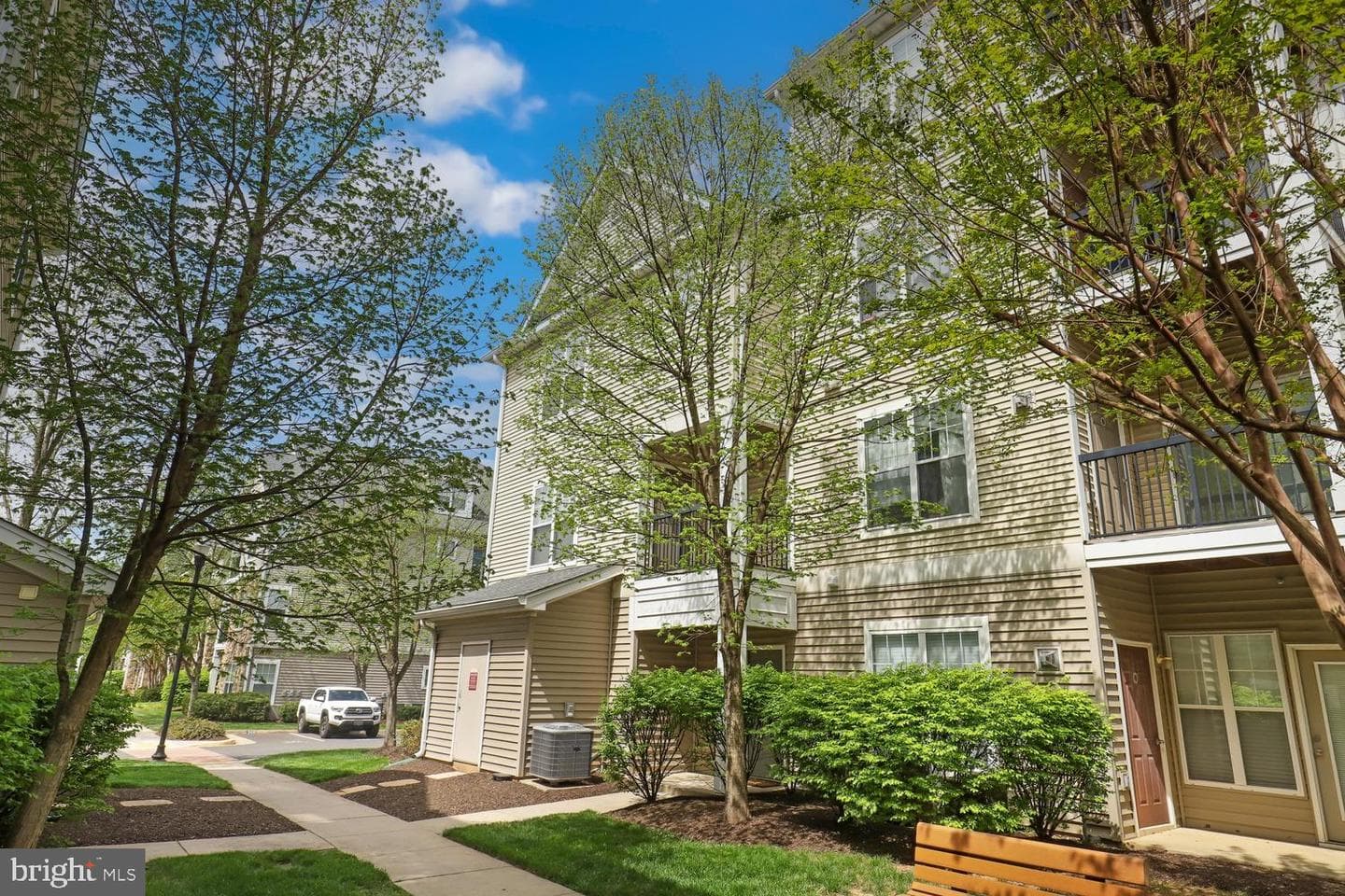 5150 Brittney Elyse Circle #t photo 3