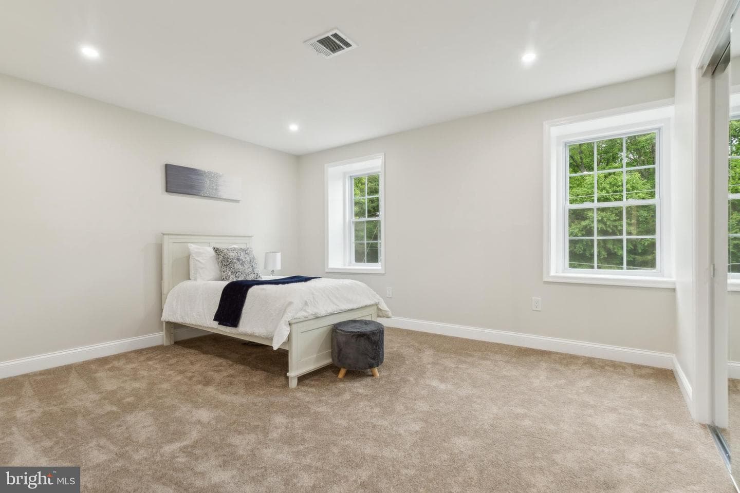 2600 Mountain Laurel Place photo 23