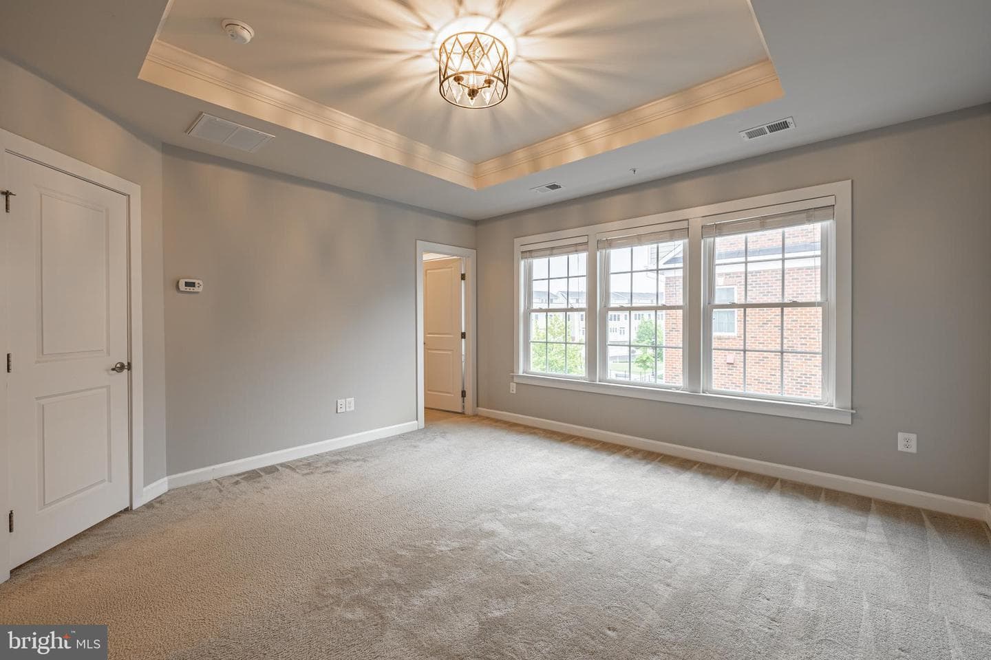 13719 Neil Armstrong Avenue photo 25
