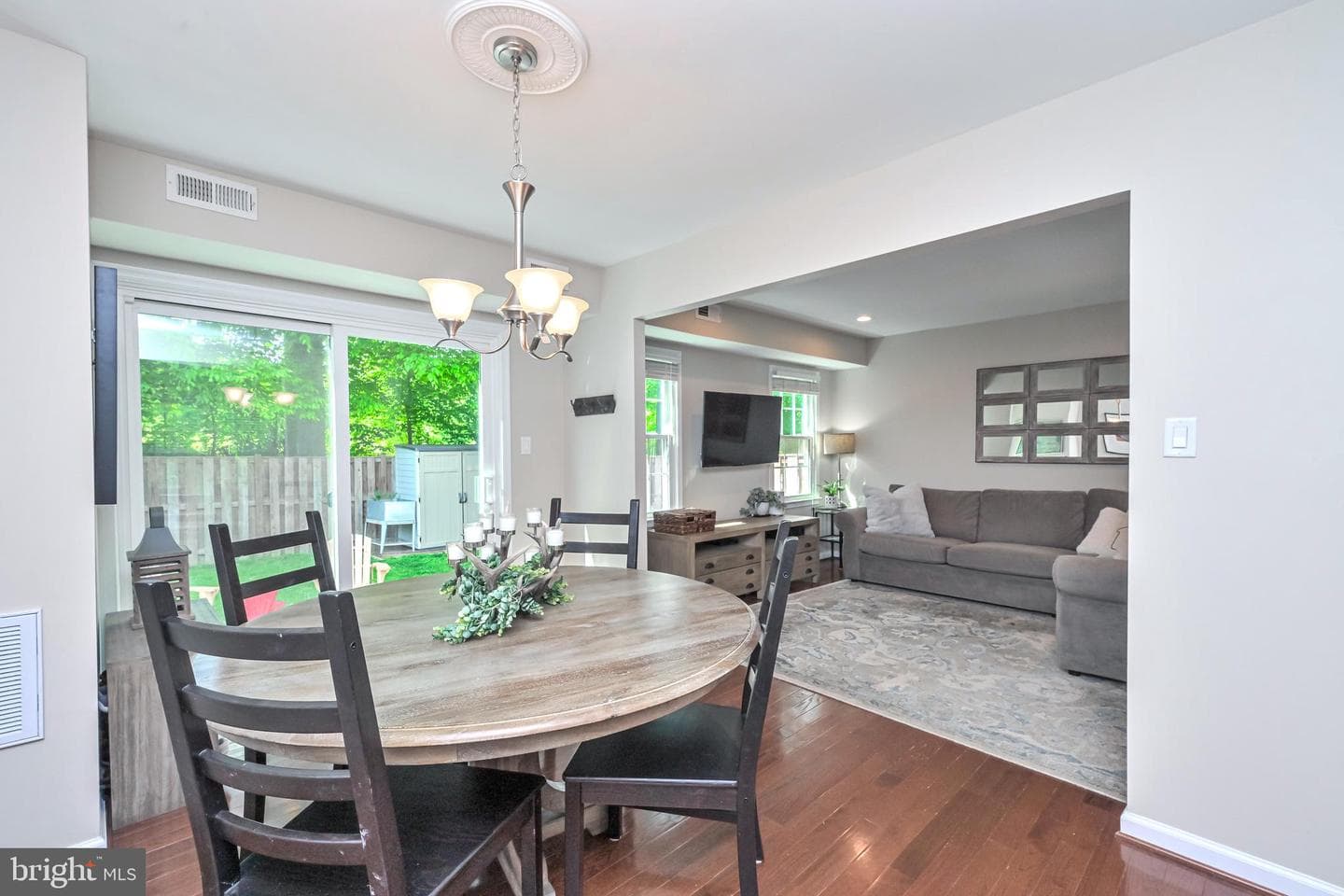 5310 Danbury Forest Drive photo 8