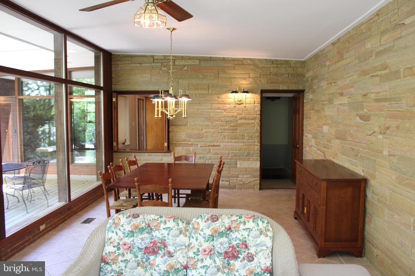 4930 Lincoln Avenue photo 47