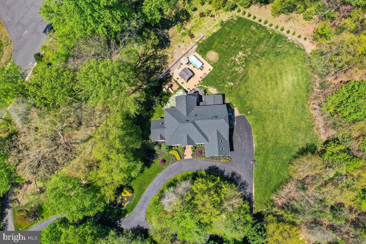 11116 Stuart Mill Road photo 5