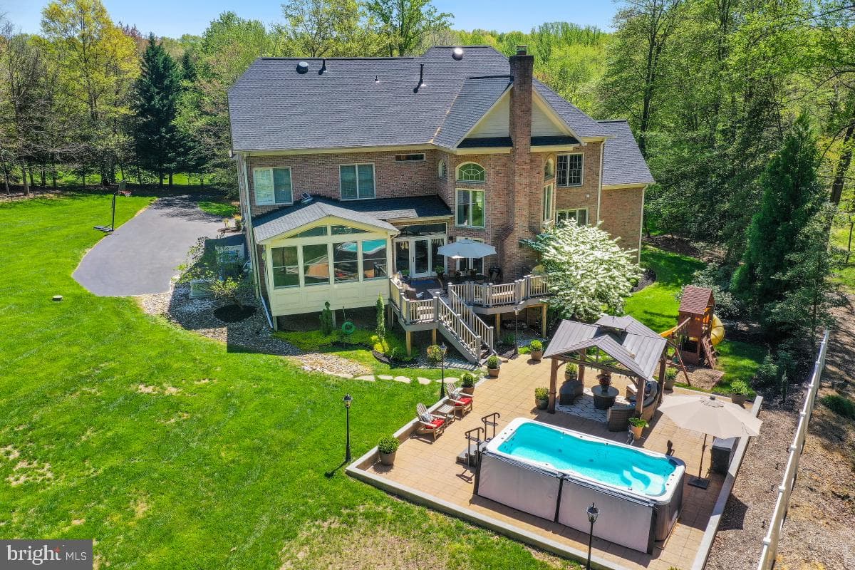 11116 Stuart Mill Road photo 67