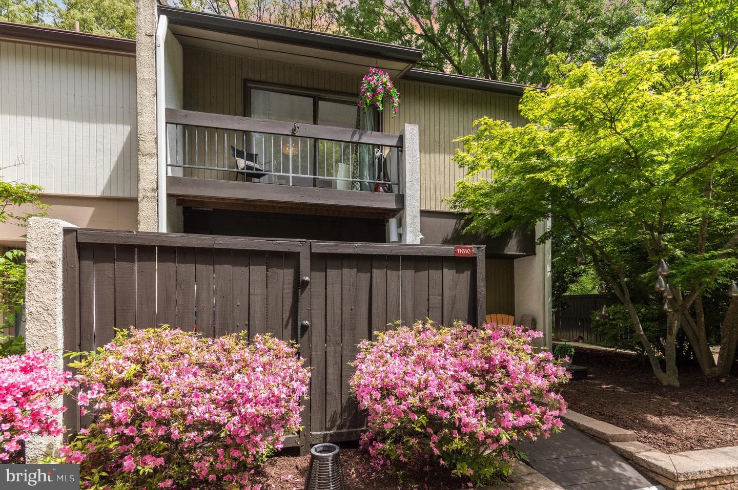11610 Newbridge Court photo 2
