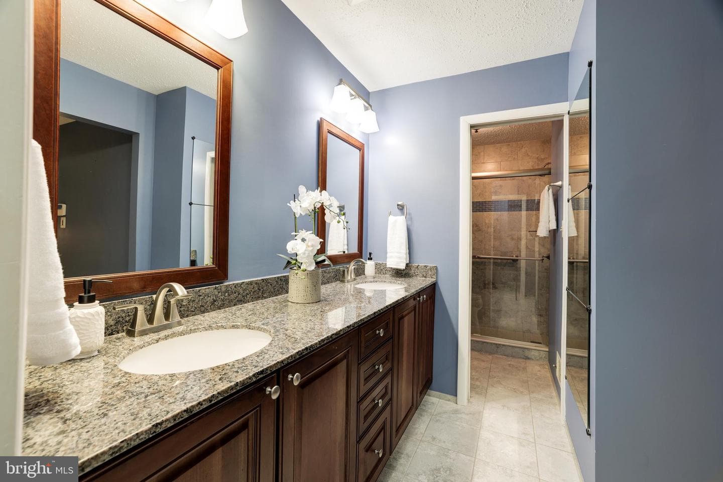 2302 Glade Bank Way photo 38