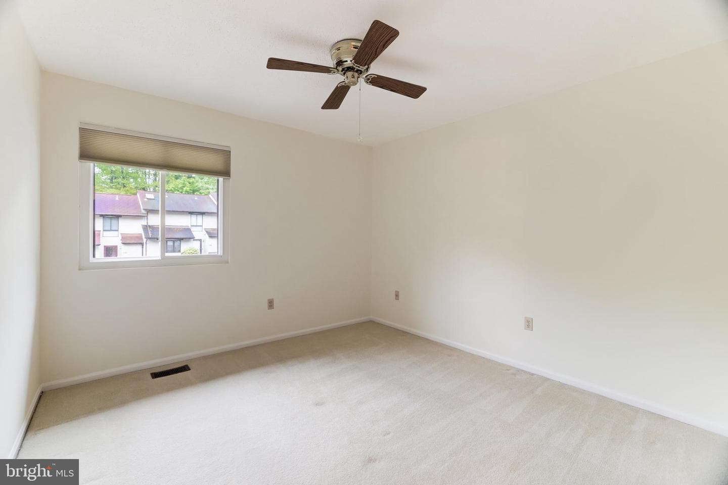 2302 Glade Bank Way photo 41