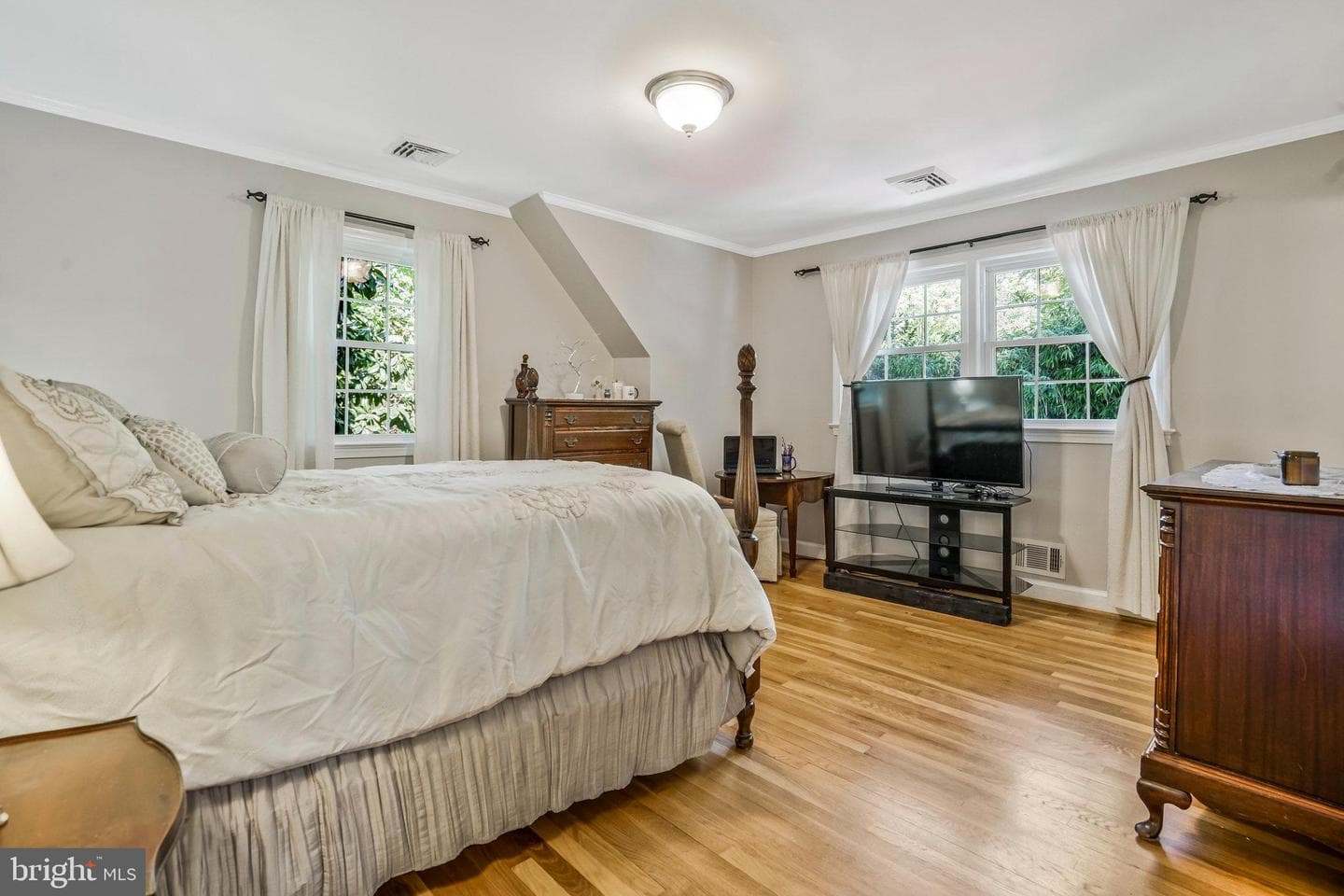 7609 Midday Lane photo 49
