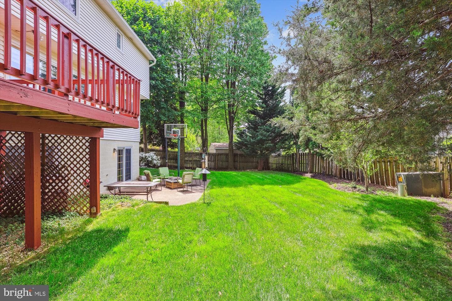 8529 Minerva Court photo 41