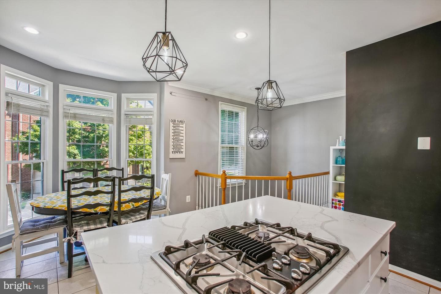 4024 Heatherstone Court photo 4