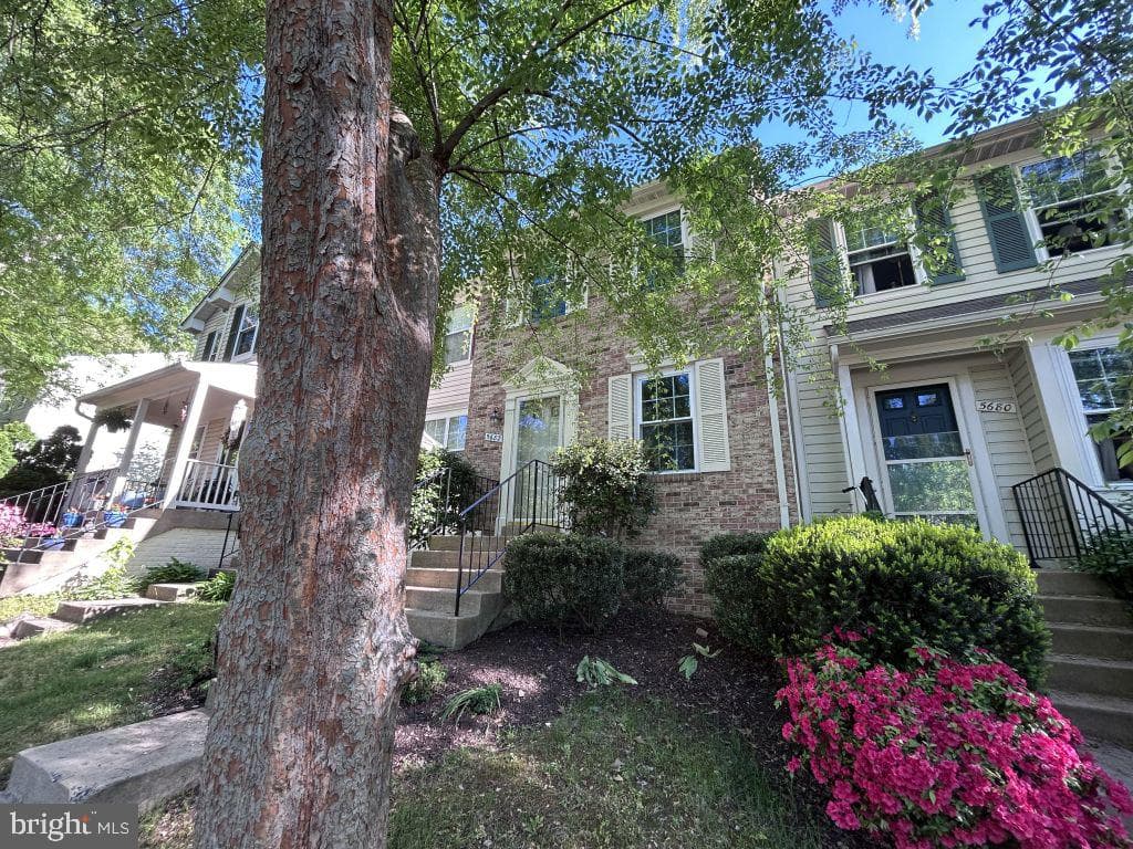 5682 White Dove Lane photo 2