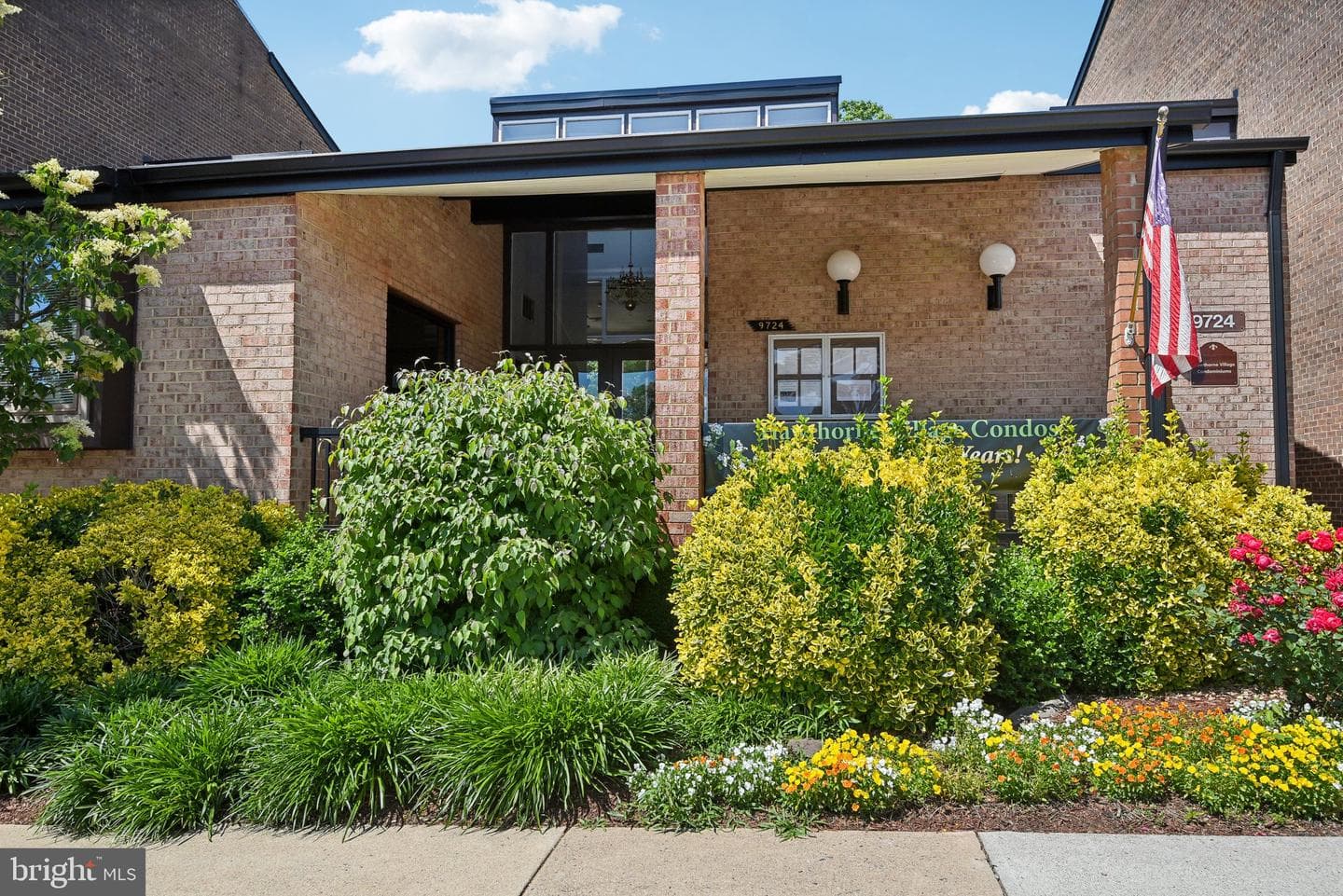 9702 Kingsbridge Drive #103 photo 23