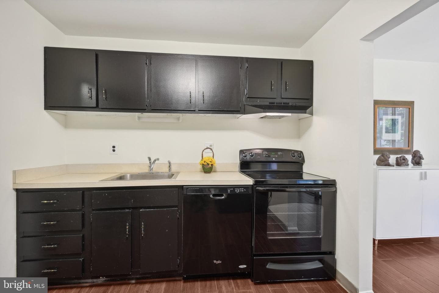 9702 Kingsbridge Drive #103 photo 5