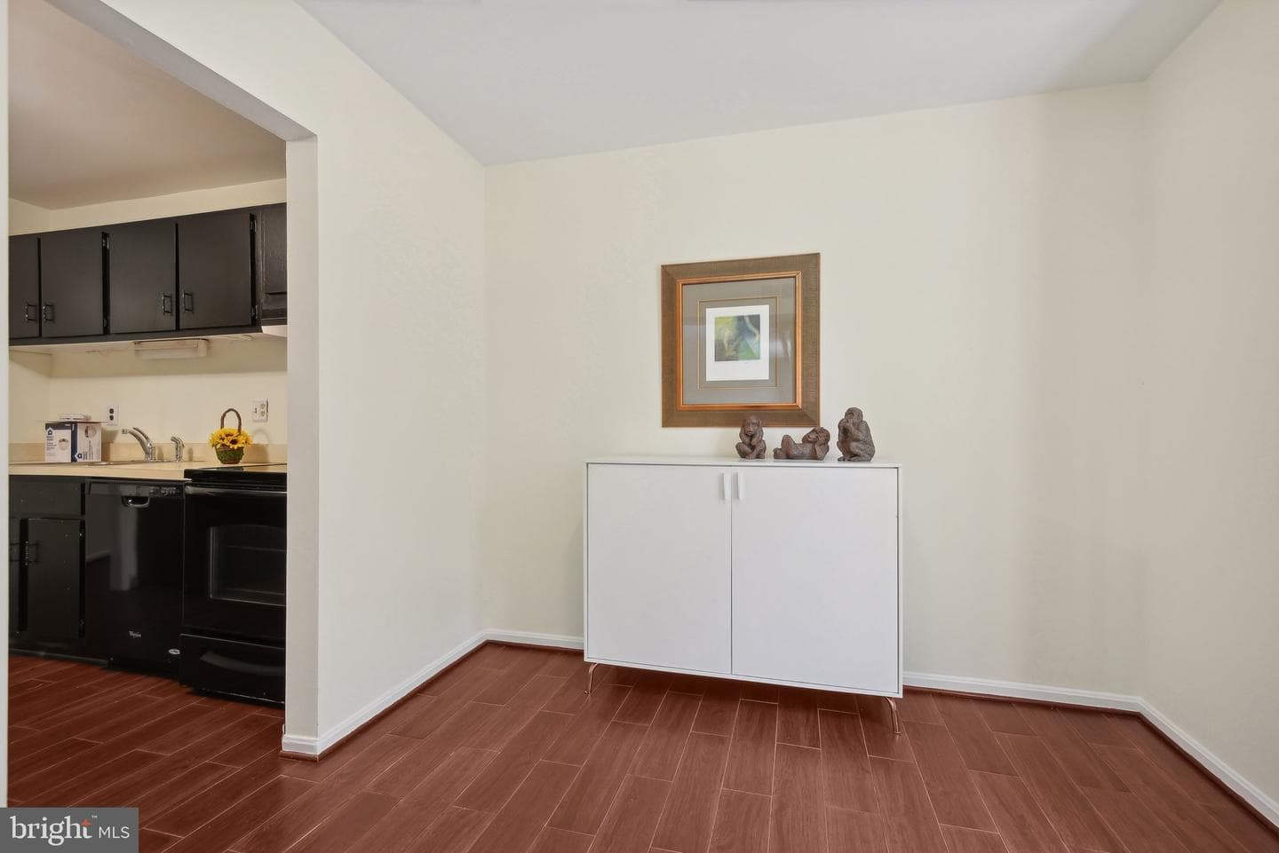 9702 Kingsbridge Drive #103 photo 9