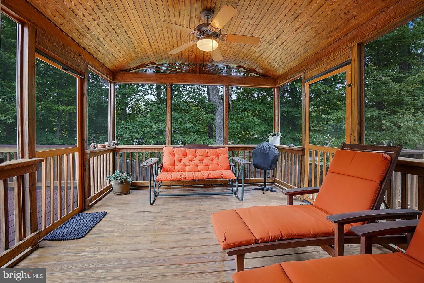 8460 Rainbow Bridge Lane photo 11