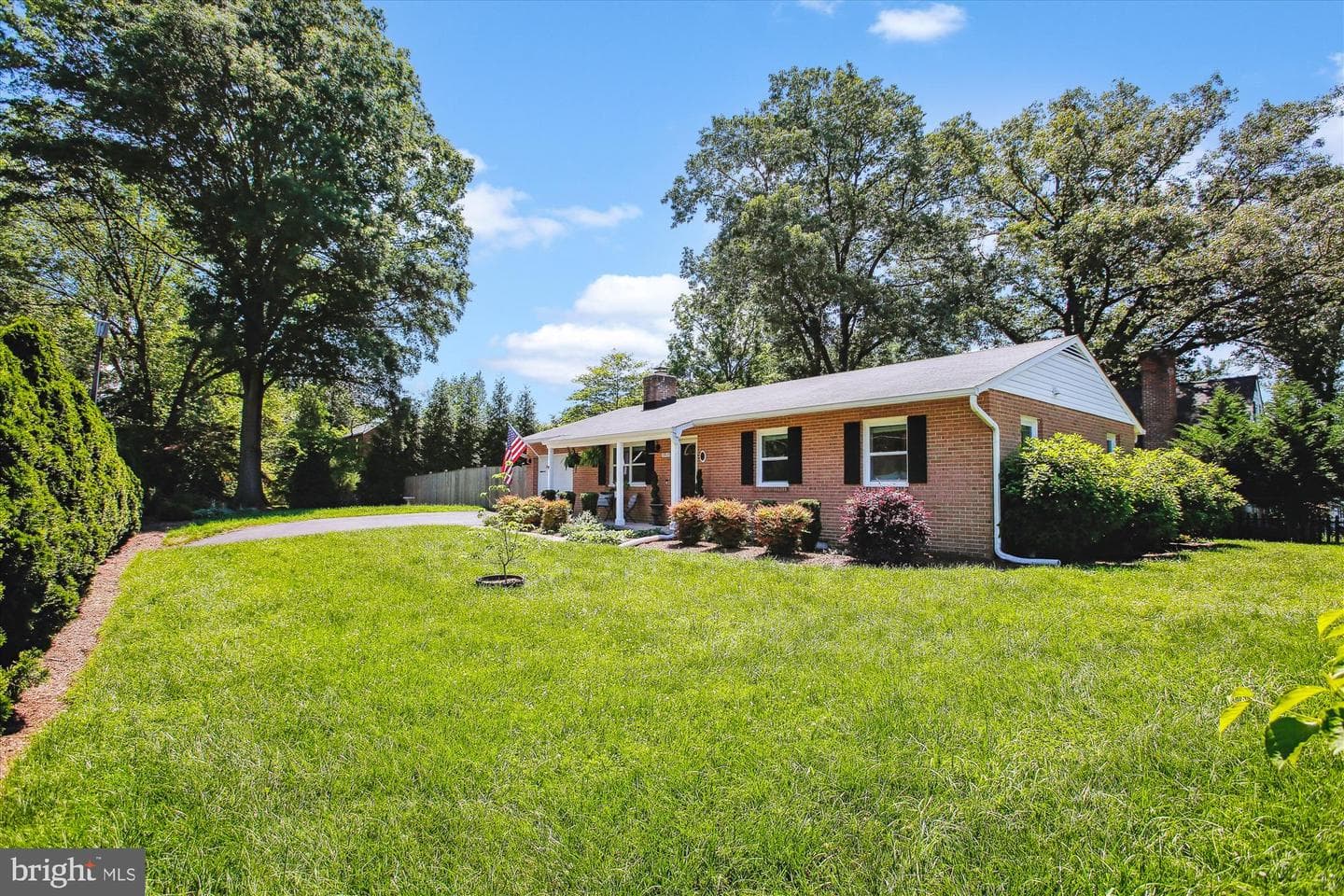 3917 Maury Place photo 6