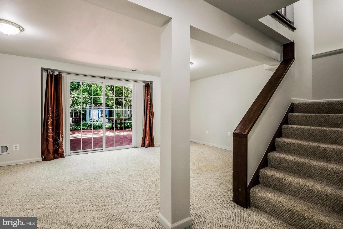 9806 Tara Court photo 22