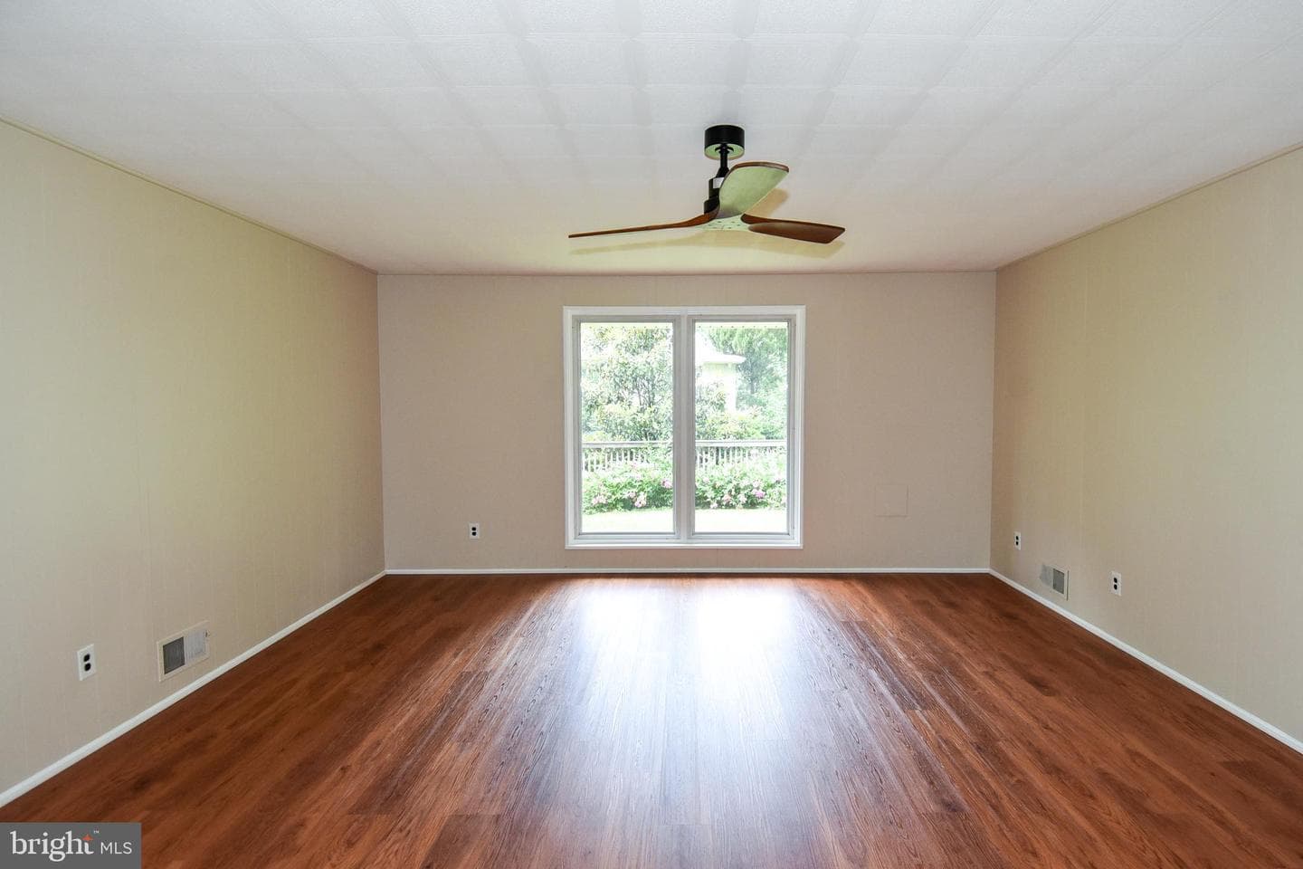 6904 Constance Drive photo 20