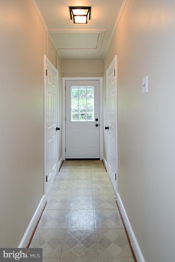 6904 Constance Drive photo 29