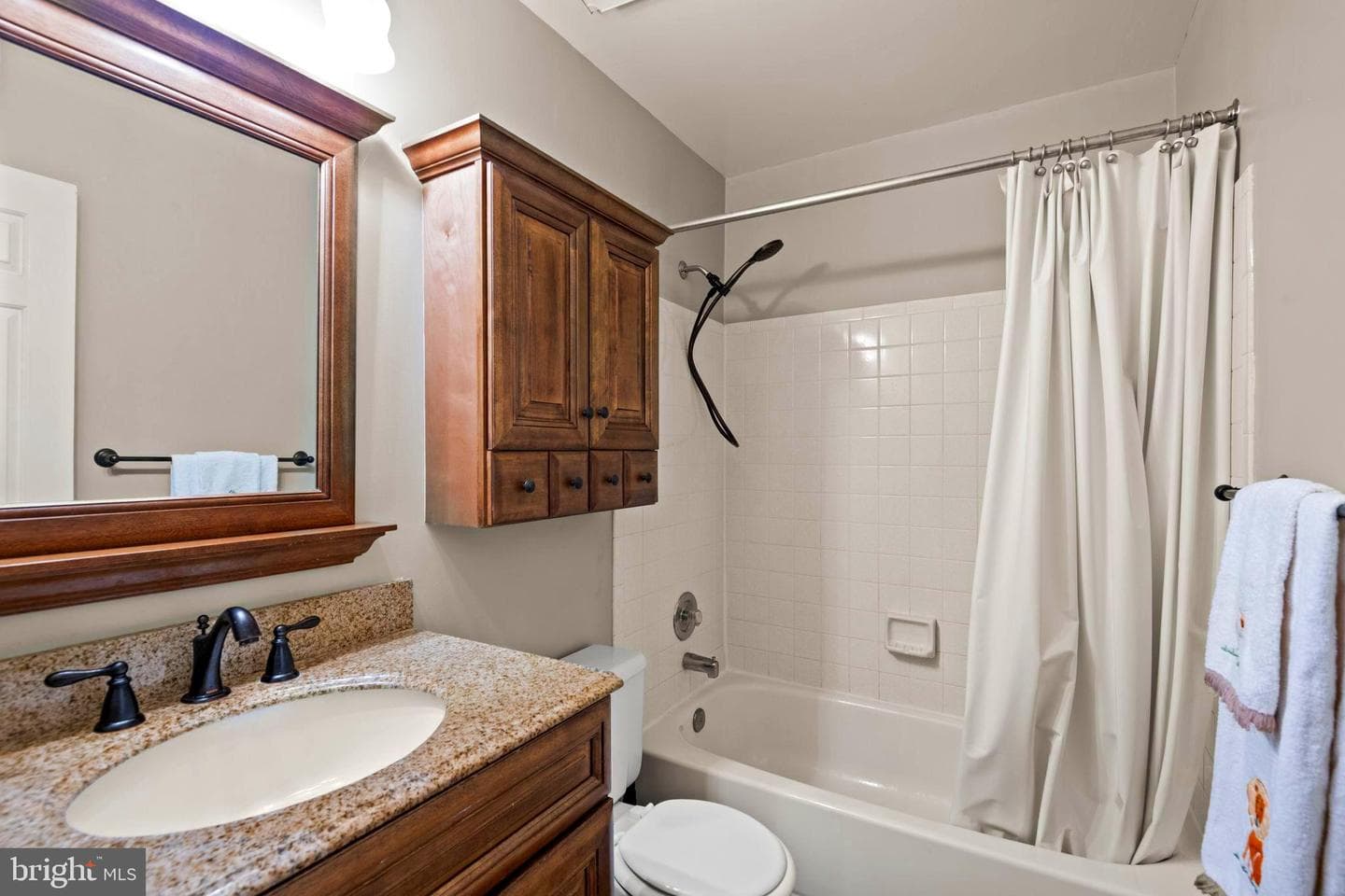 6211 Gentle Lane photo 34