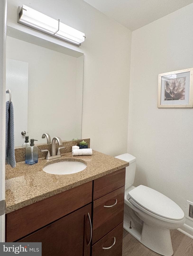 9202 Hambletonian Place photo 14