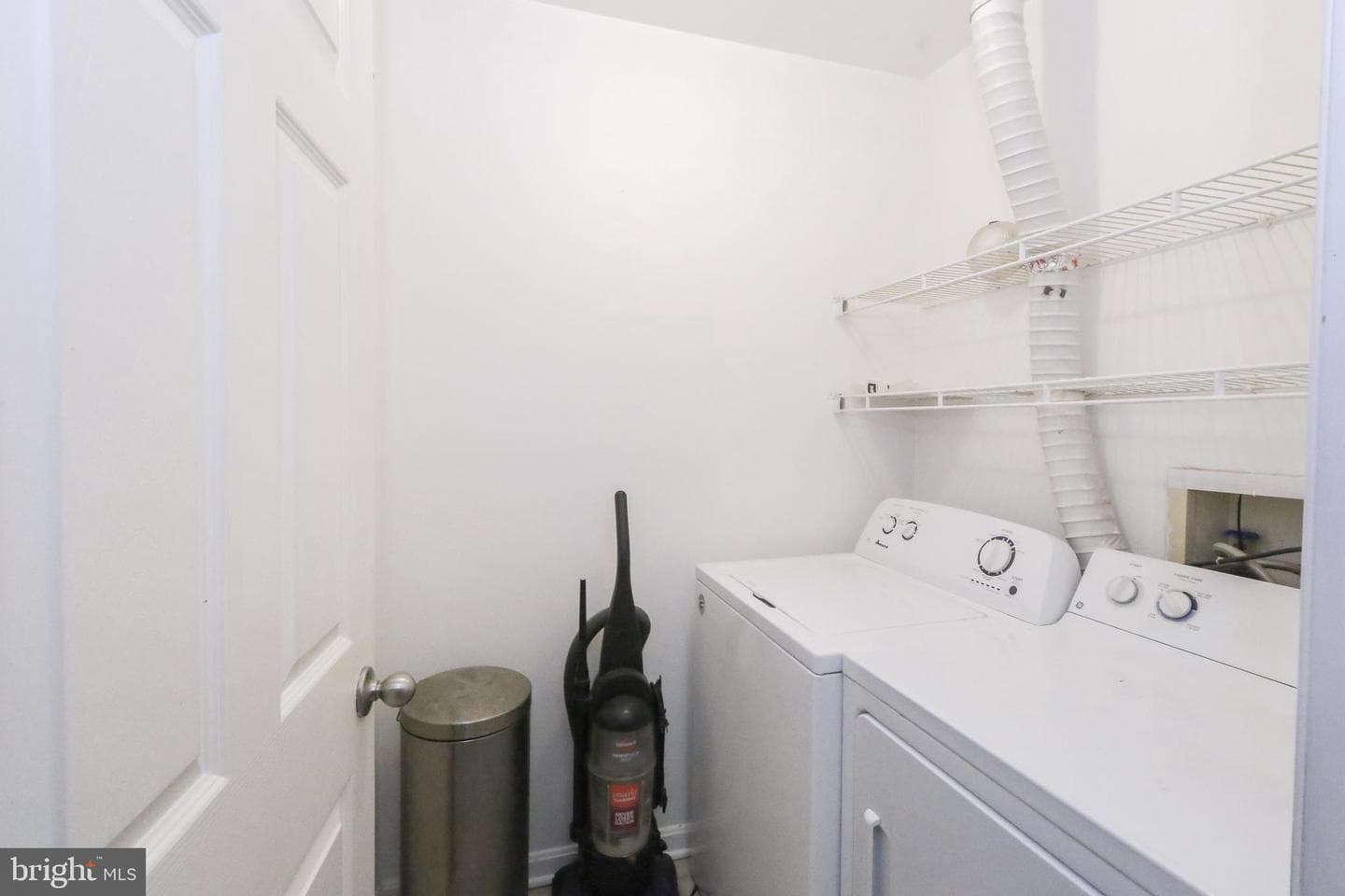 14800 Rydell Road #301 photo 9